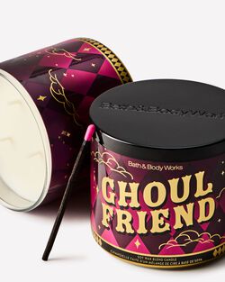 Ghoul Friend 3-Wick Candle image number null