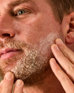 Ultimate Beard & Face Wash image number null