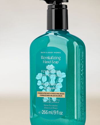 Eucalyptus & Bergamot Revitalizing Gel Hand Soap Revitalizing Gel Hand Soap