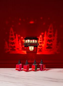 Twisted Peppermint Wallflowers Fragrance Refill image number null