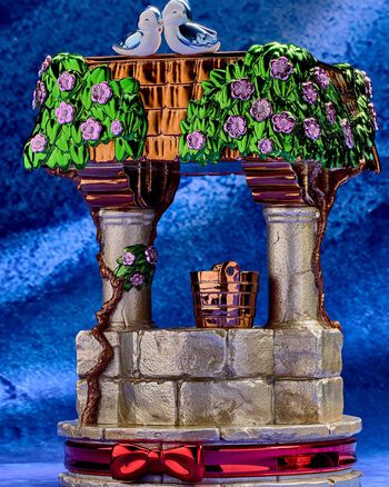Snow White Pedestal
 3-Wick Candle Holder 3-Wick Candle Holder