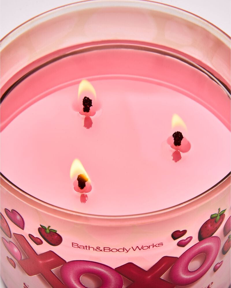 Strawberry Pound Cake 3-Wick Candle 3-Wick Candle