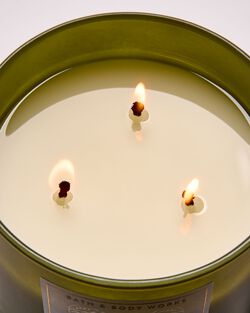 Spring Apple 3-Wick Candle image number null