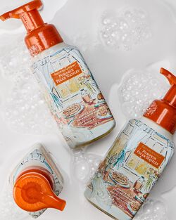 Pumpkin Pecan Waffles Gentle & Clean Foaming Hand Soap image number null