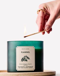 Flannel 3-Wick Candle image number null