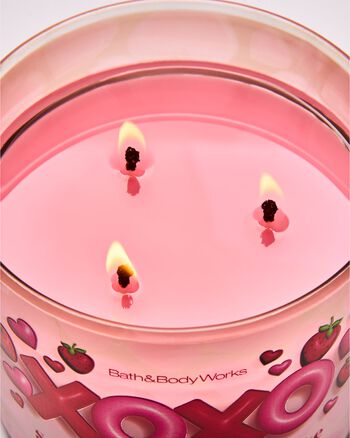Strawberry Pound Cake 3-Wick Candle 3-Wick Candle
